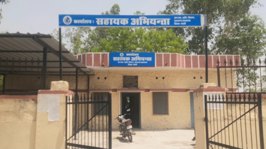 तखतगढ-भाजपा बोर्ड की नाकामी साफ झलक रही है, पेयजल व्यवस्था बनी गंभीर समस्या