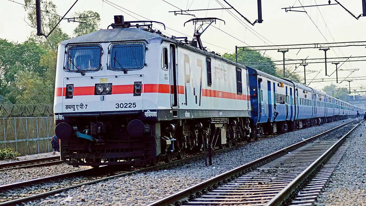 26 सितंबर से मंडोर सुपरफास्ट में बढ़ेंगे दो एसी कोच