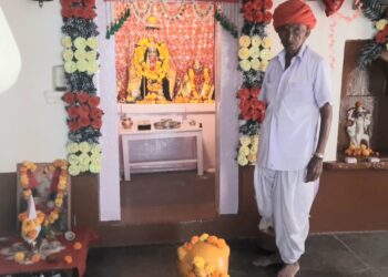 तखतगढ-घटस्थापना के साथ शारदीय नवरात्रा का हुआ शुभारंभ,देवी मंदिरो मे श्रद्धालुओ की उमड़ी भीड