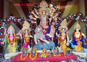 सिरोही-रामझरोखा मैदान मे माता की प्रतिमा की विराजमान, हर्षौल्लास से की घट स्थापना, आरासना अम्बाजी से लाई ज्योत, आरती में उमड़े श्रद्धालु