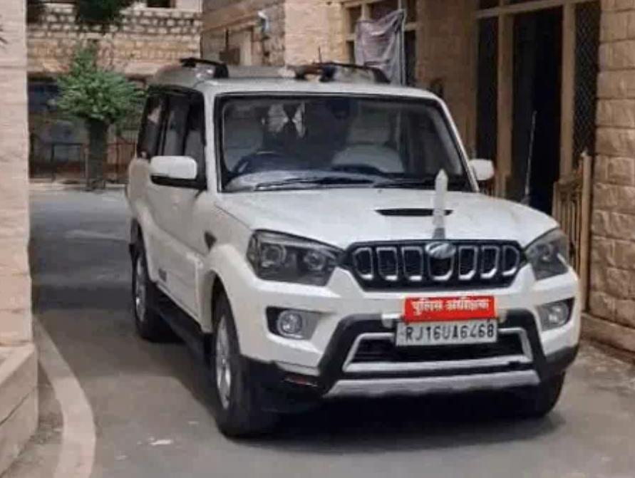 गोदाम से तांबे का कबाड चोरी करने वाला आरोपी पकड़ा: खरीदने वाले को भी किया गिरफ्तार, पुलिस ने सामान बरामद किया