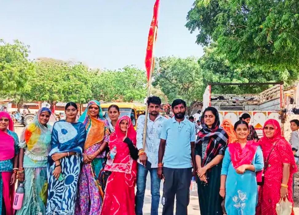 पादरली का दो दिवसीय धार्मिक संघ 80 श्रद्धालुओं के साथ नाडोल पहुंचा