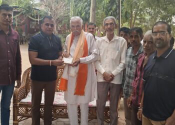 परमार ने किया विजोवा नवनिर्वाचित सरपंच&nbsp; युगराज जैन का बहुमान