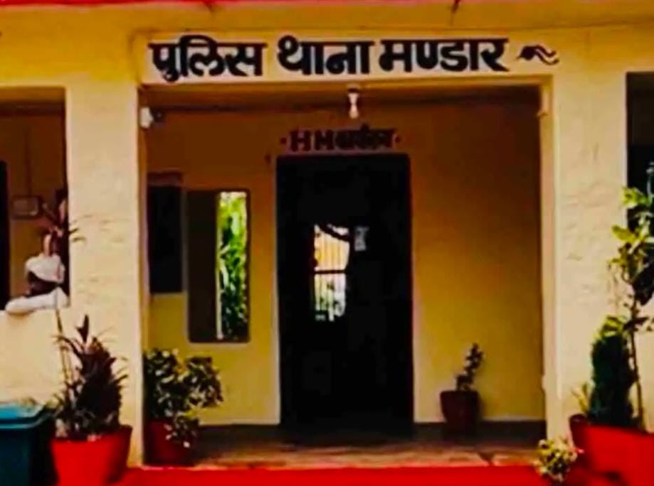 रोहुआ में 2 लाख रुपए कैश लेकर निकला युवक लापताः मार्केट गया था, रात तक नहीं लौटा तो तलाश की; होटल के पास मिली बाइक और मोबाइल